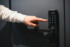 Deadbolt vs Smart Lock Which Is Safer for Your Home